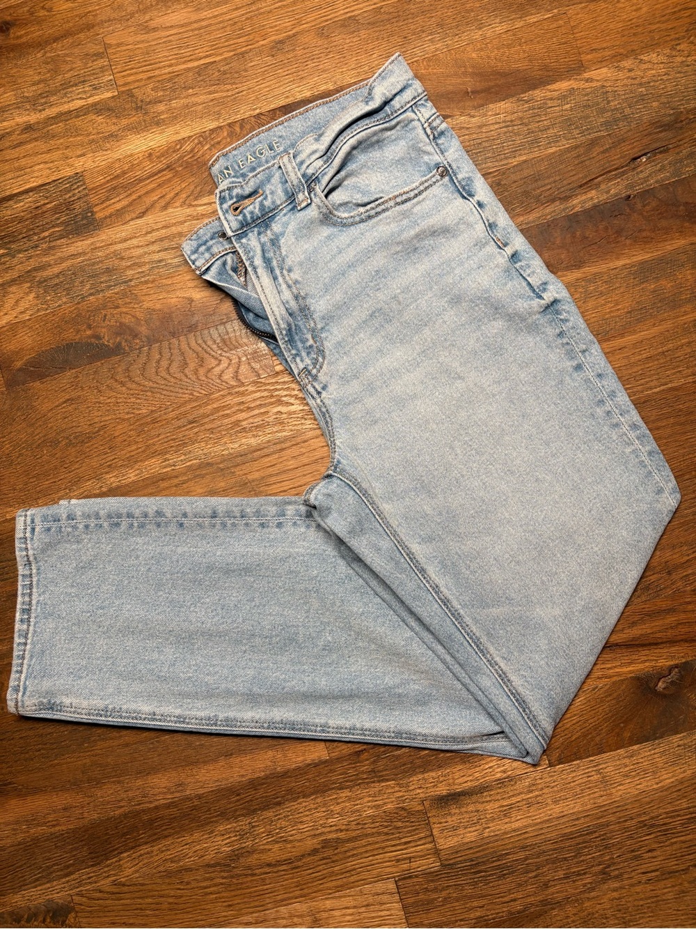 American Eagle Light Blue Straight Leg Jeans Women’s